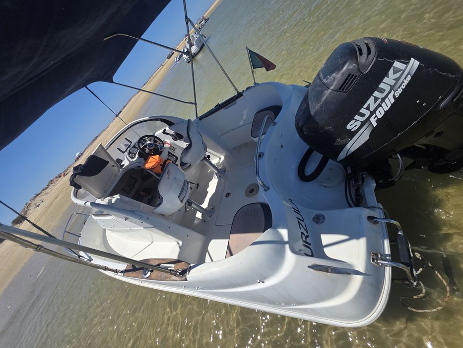 Quicksilver 550  Walkaround– Suzuki 90 HK