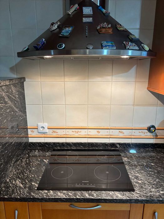 Cozinha equipada (inc. eletrodomésticos)