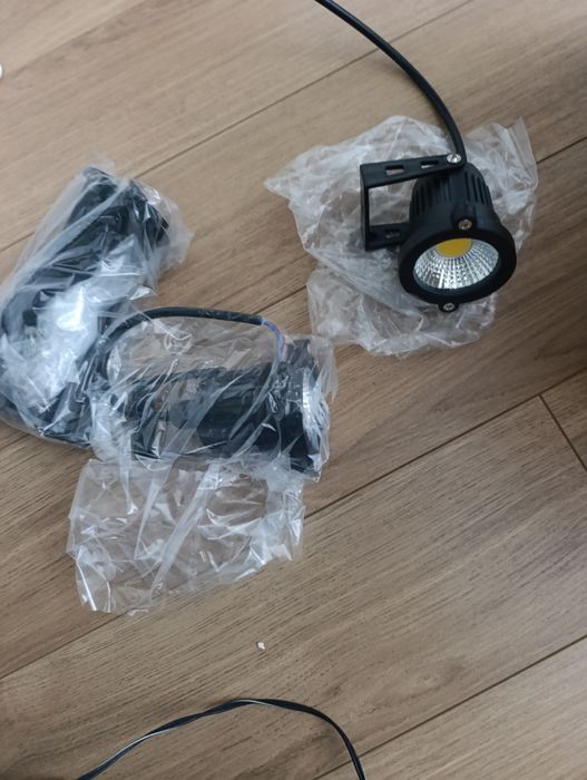 Pack 4 focos LED jardim 12V