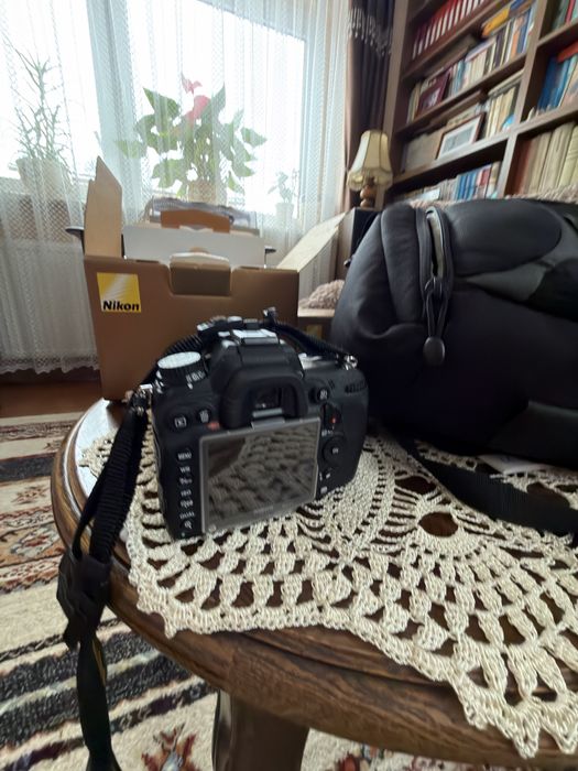 Nikon d7000 nikon 18-200 lampasb-600