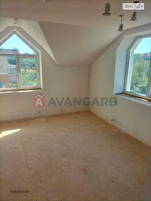 Продам Гарний Будинок 6с. Землі Працюємо з Програмами