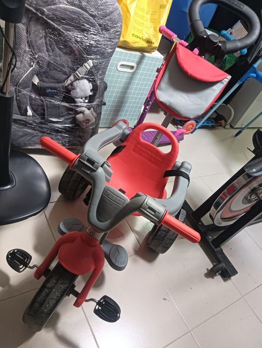 Triciclo com pega