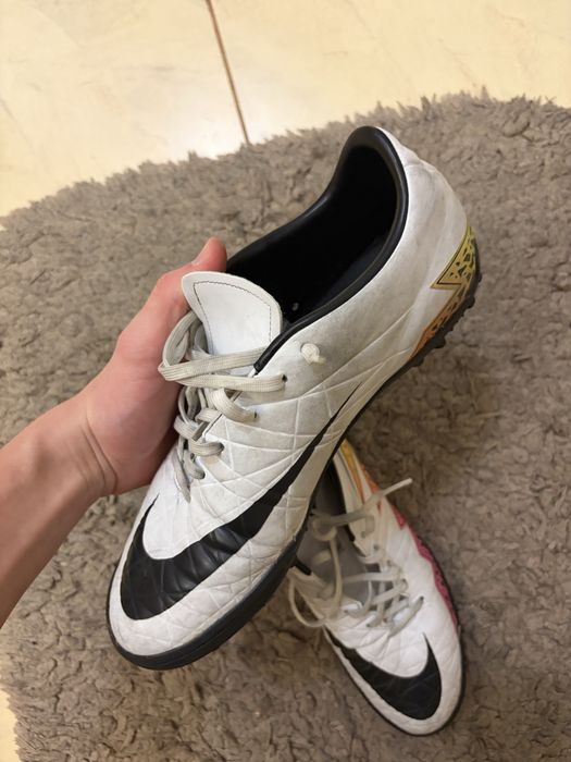 сороконіжки hupervenom розмір 42.5