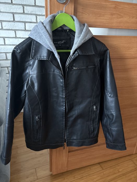Skóra  Black  Rivet  młodzieżowa