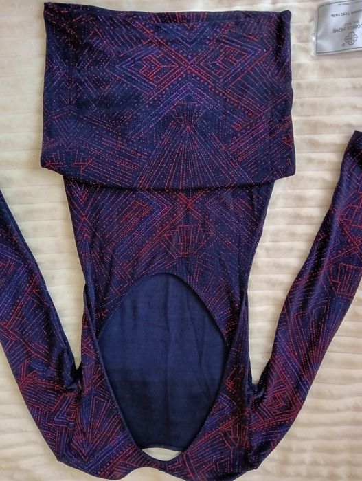 Святкова.  сукня