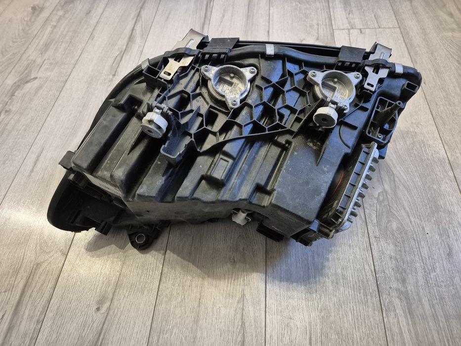 Фара права BMW X3 X4 G01 G02 LED 2019-2023 USA