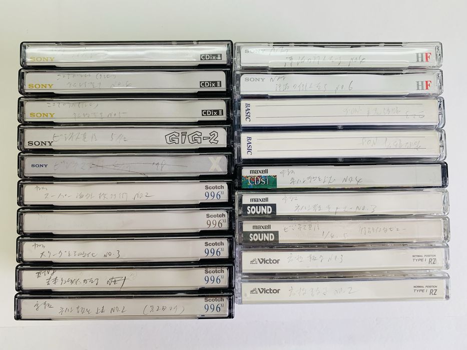 Аудіокасети Sony, Scotch, Victor, Maxell