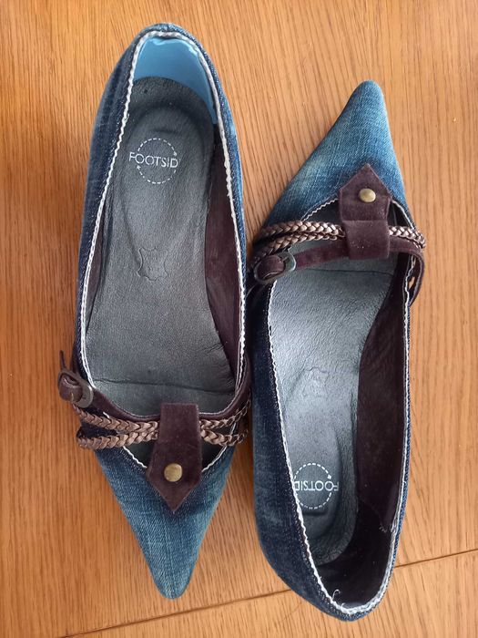 Sapatos de ganga rasos