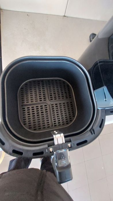 Аерогриль PHILIPS ESSENTIAL Ovi HD9270/90 6.2l.Wi-Fi.