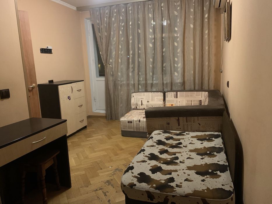 Квартира на Правому березі. Куренівка. Є-відновлення