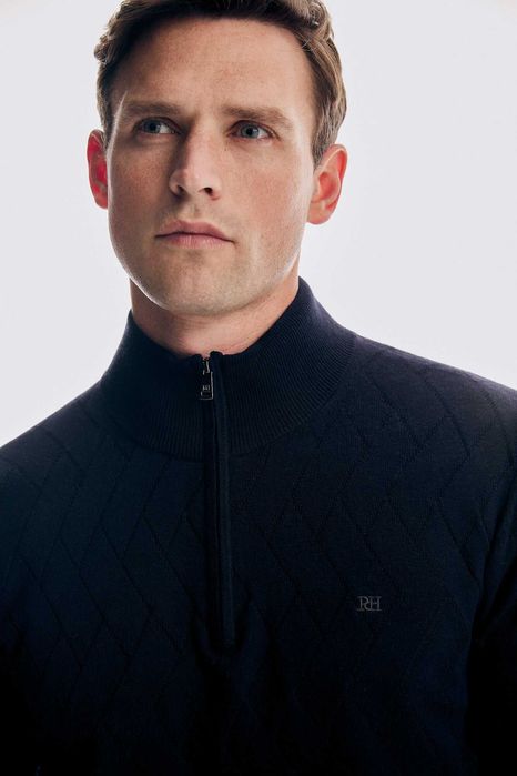 PEDRO DEL HIERRO, Massimo Dutti р L (наш 52) Свитер, джемпер, гольф