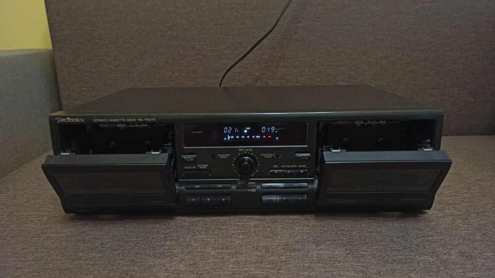 Technics RS-TR373 – sprawny magnetofon kasetowy stereo