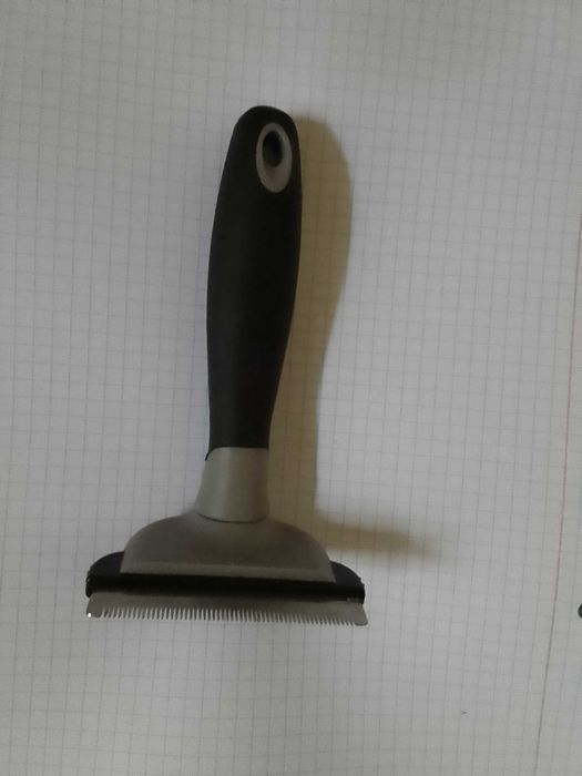 Escova/Pente estilo furminator com ponta removível