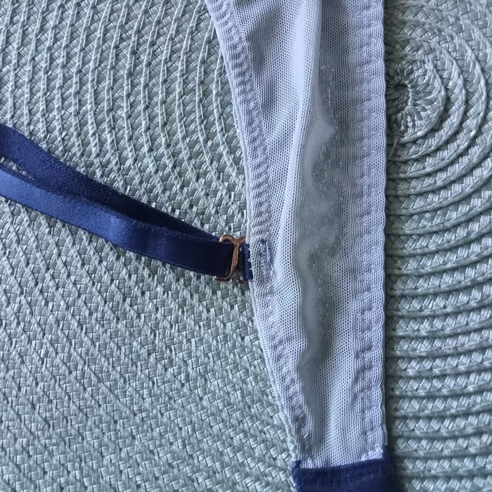 Biustonosz push up, koronkowy Victoria's Secret PINK  80D