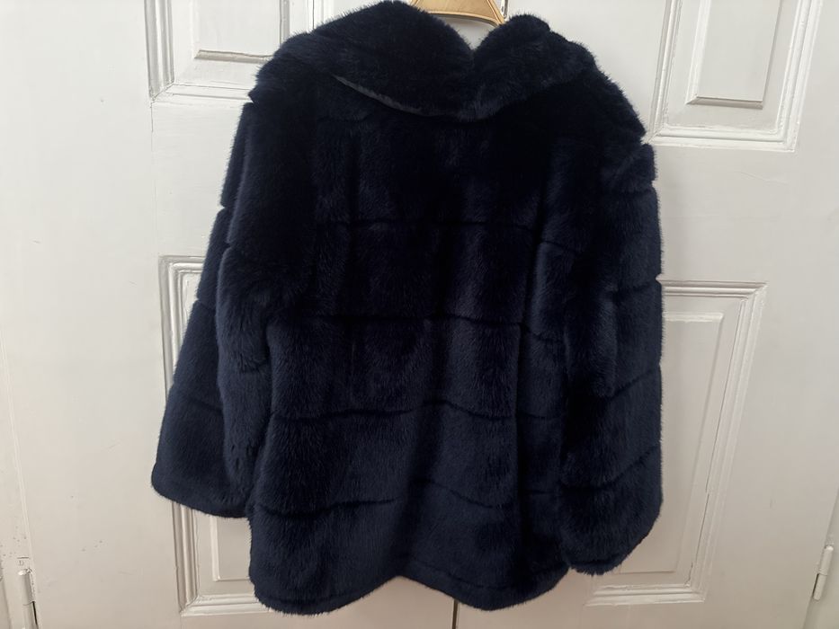 Casaco com pelo, como novo