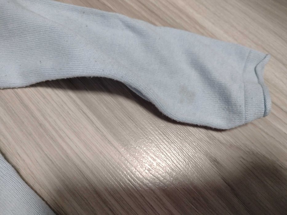 110 trzy sweterki 5.10.15 coccodrillo dziewczęce bolerko