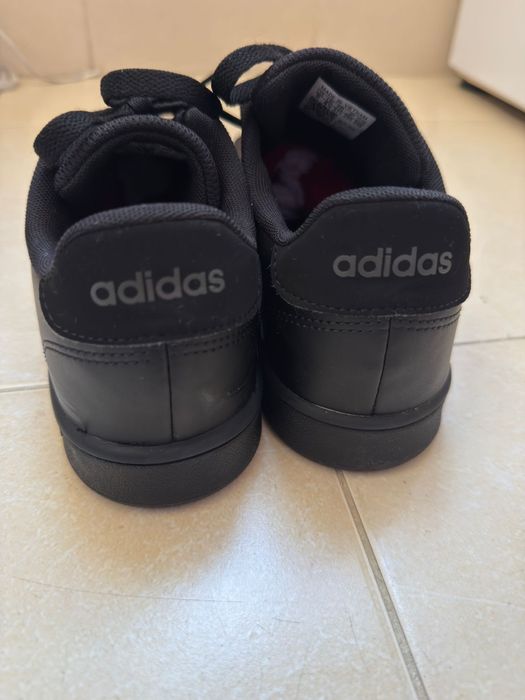 Tenis adidas pretos 37
