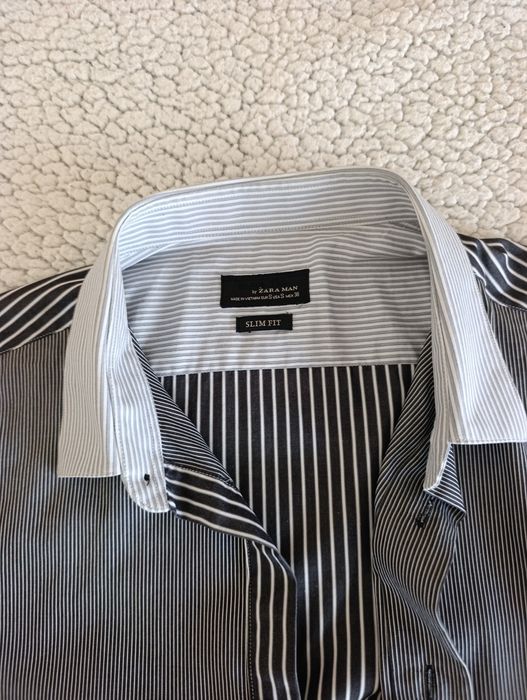 Camisa ZARA Slim fit.