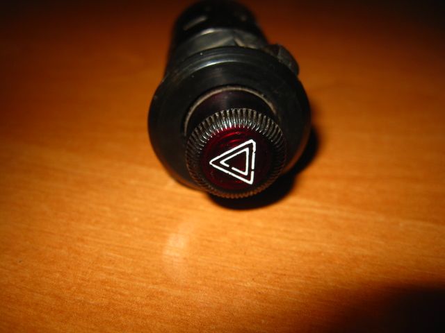 Аварийная кнопка-реле для авто.