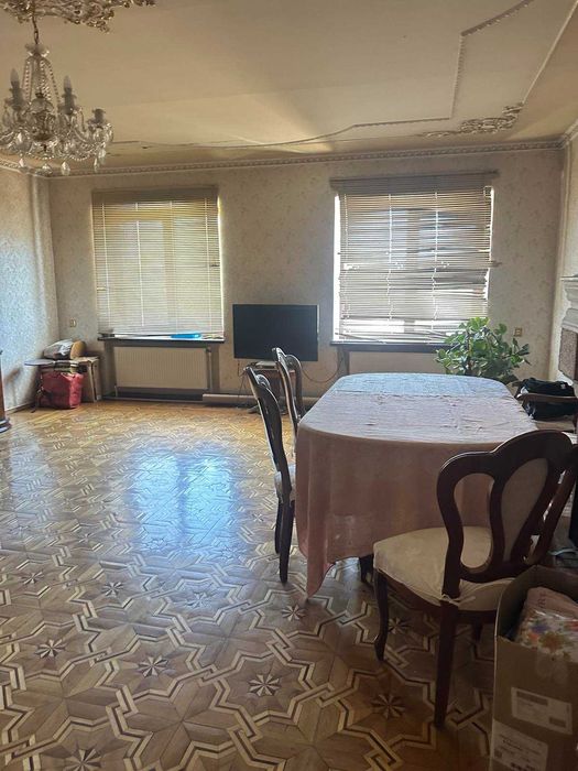 Продам уютный дом ближнем пригороде, в Корсунцах