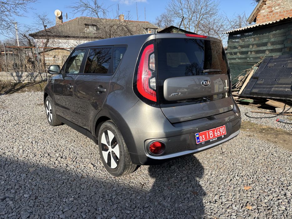 Kia soul ev soh 60%
