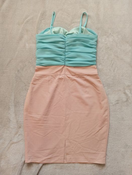 Niebiesko-beżowa sukienka na ramiączka r. 40