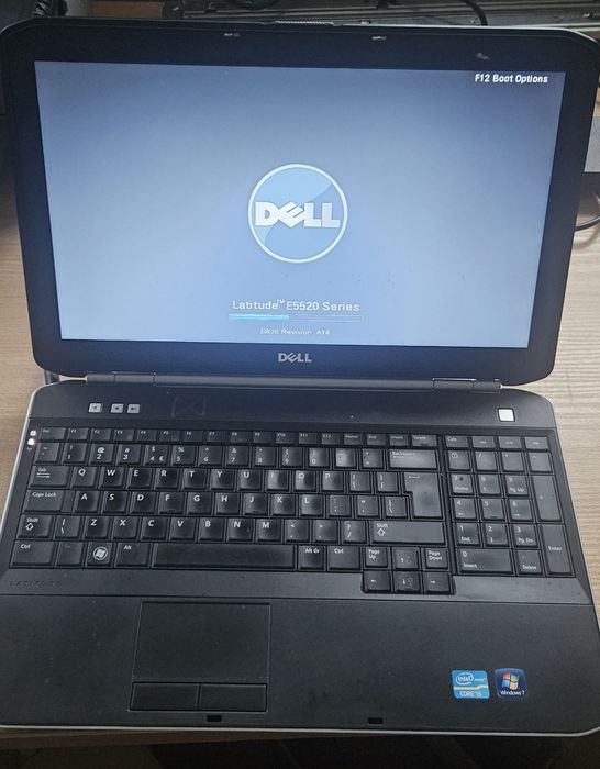 Laptop Dell Latitude E5520