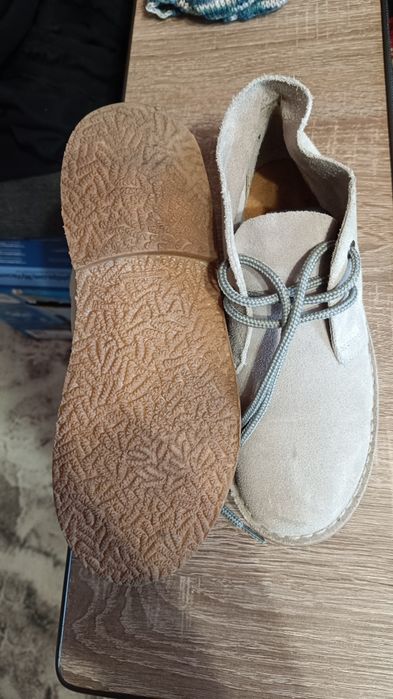 Замшеві черевики дезерти