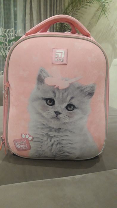 Продам Рюкзак для Дівчинки