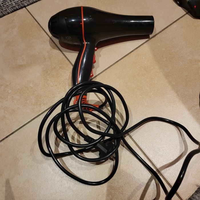 Suszarka do włosów Fox