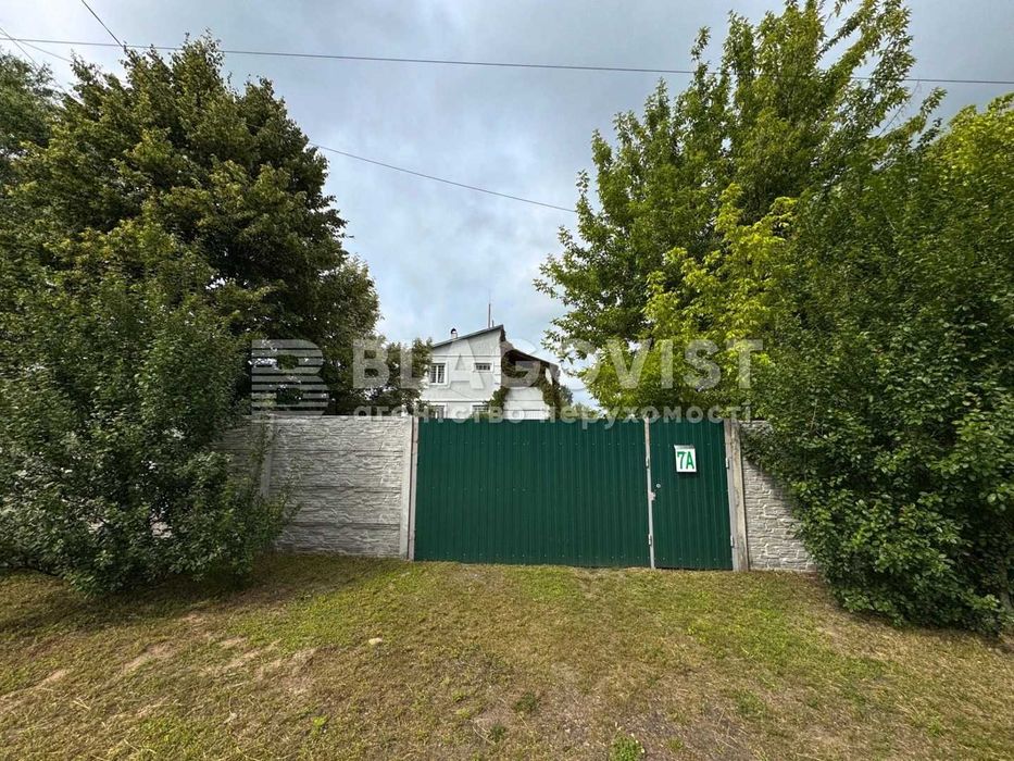 2-поверховий будинок Вишеград Бучанський  Київська обл 30 км від Києва