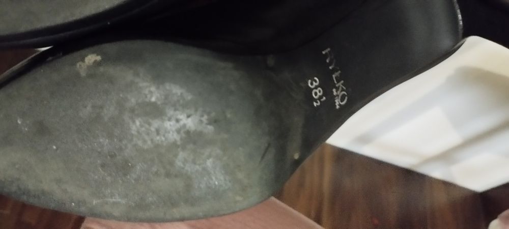 Buty czółenka botki czarne 38 Ryłko skóra