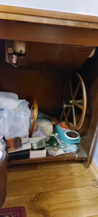 Швейная машинка с тумбой Köhler (Кёхлер)