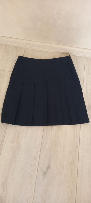 Шкільна спідничка