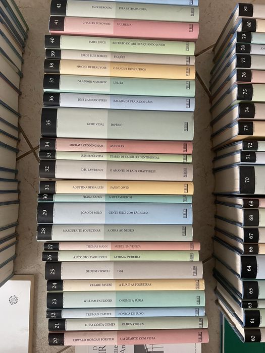 Livros diversos ( coleccao jornal “O Publico”)