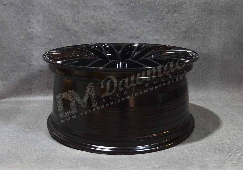 Felgi aluminiowe DM26 19" 8,5J ET35 5x112 Black