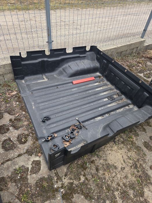 Kuweta wkład wykładzina nissan navara D40