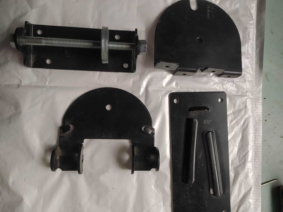 Крепления на стену