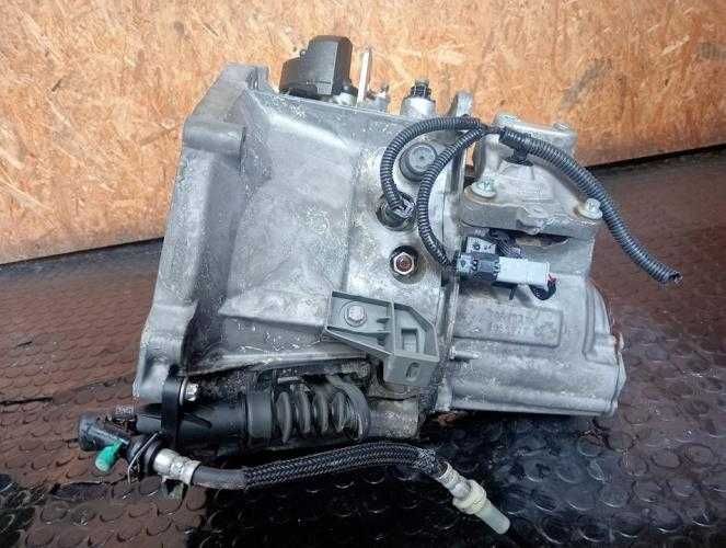 Caixa de velocidades "Citroen C4, 1.2i   THP 110CV   do HN05  ref: 20R103