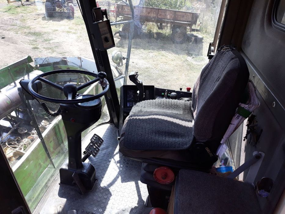 Комбайн Claas Mega-218