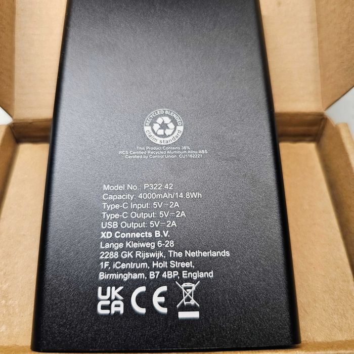 Power Bank 4000 mAh typ C / Czarny