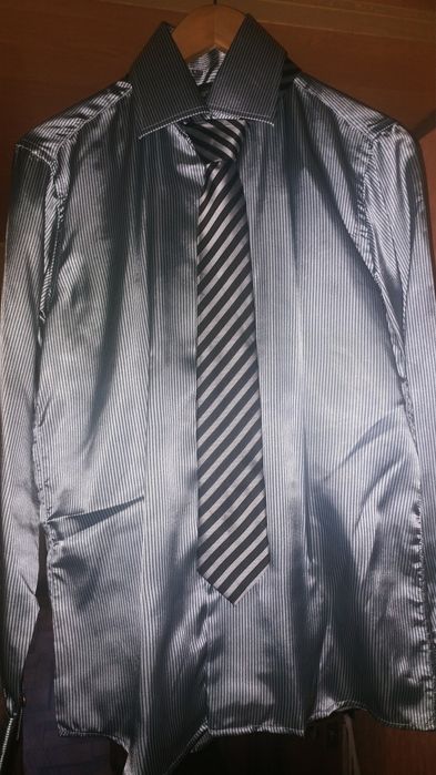 Свадебный, деловой костюм