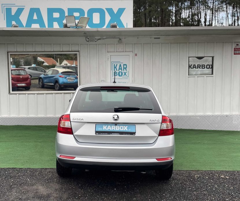 Skoda Rapid Spaceback 1.4 TDi Ambition NACIONAL