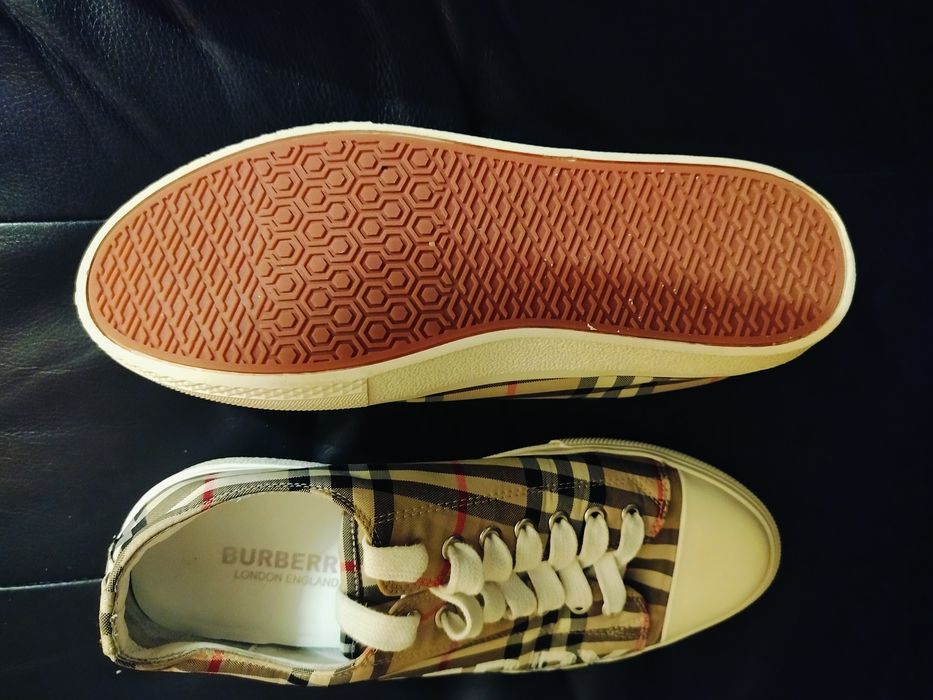 Burberry buty super