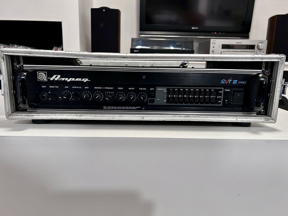 Ampeg SVT-III Pro – kultowa głowa basowa 450W (USA)