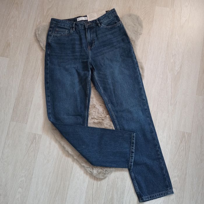 NOWE. Jeansy damskie Straight fit Esmara r 38