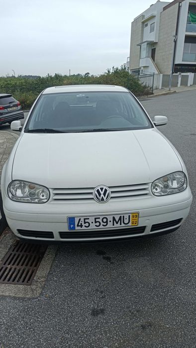 Volkswagen Golf IV 1.9 TDI 90cv • Teto Abrir • Inspeção até 2027
