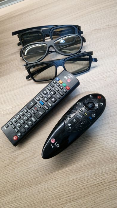 Telewizor LG 42LB670V