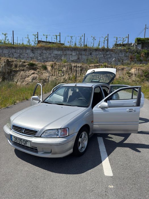 Honda civic 2000