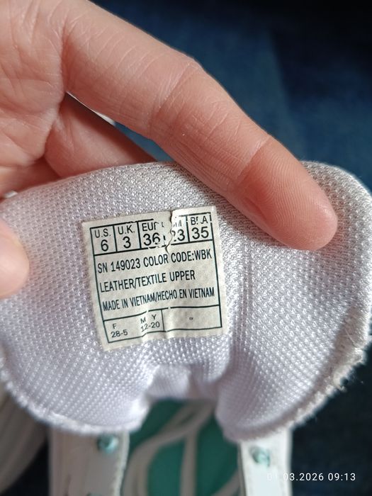 Жіночі кросівки Skechers,  Reserved 36р(23 см)